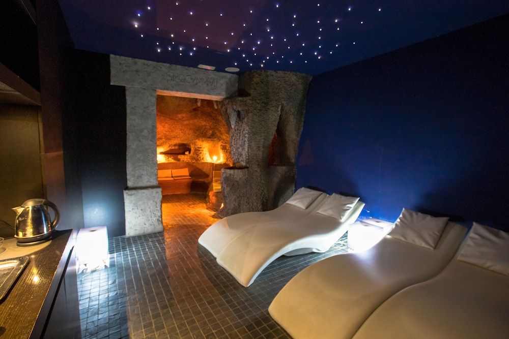 Costa Verde — Hotel rooms in Cefalù, Sicily