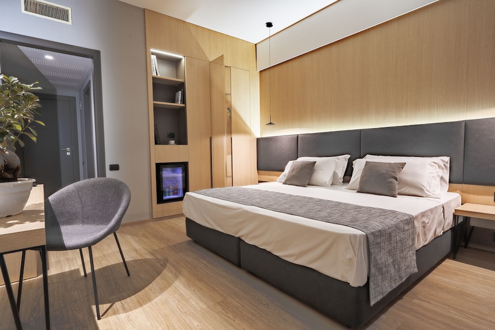 Costa Verde — Hotel rooms in Cefalù, Sicily