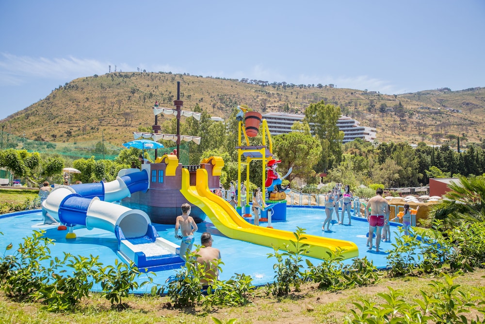 Costa Verde — Attractions for children in Cefalù, Sicily