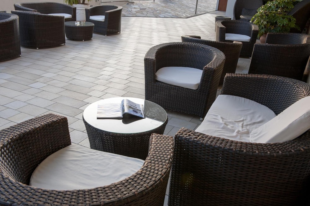 Hotel Miami — Restaurant & bars in Jesolo, Veneto
