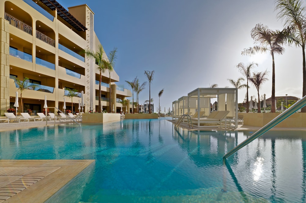 GF Victoria — Swimming pool in Costa Adeje, Canary Islands