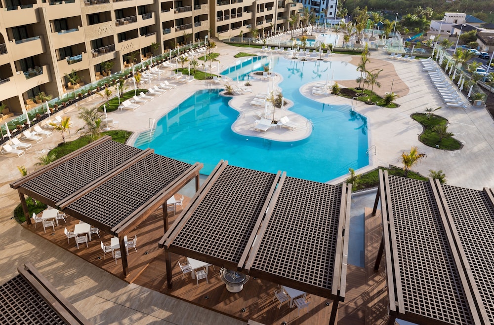 GF Victoria — Swimming pool in Costa Adeje, Canary Islands