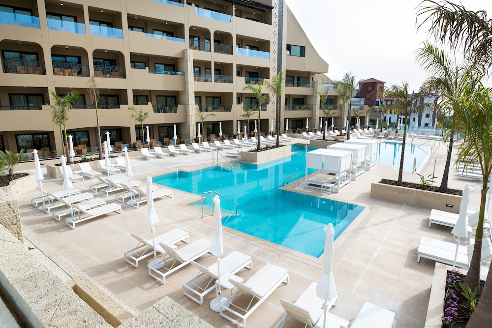GF Victoria — Swimming pool in Costa Adeje, Canary Islands