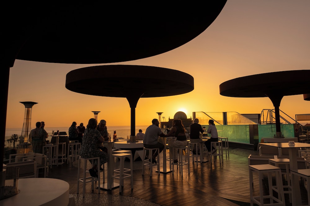 GF Victoria — Restaurant & bars in Costa Adeje, Canary Islands