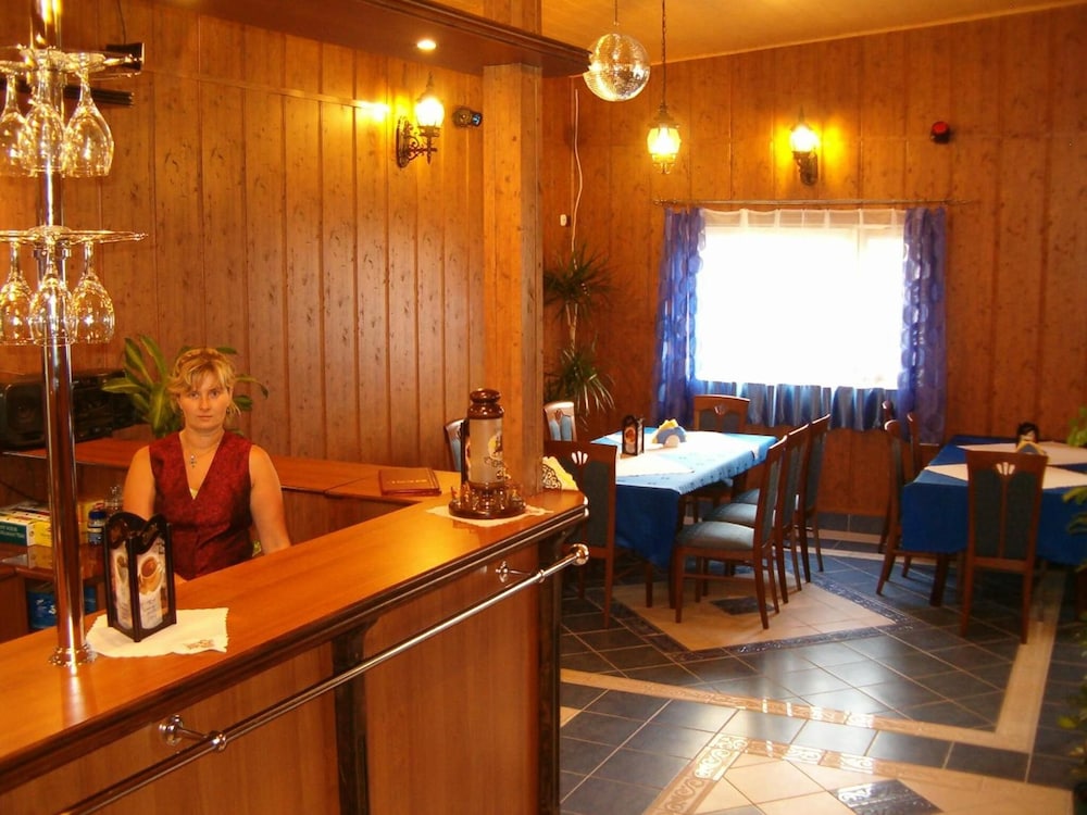 Hotel Daisy Superior — Restaurant & bars in Krakow, Lesser Poland