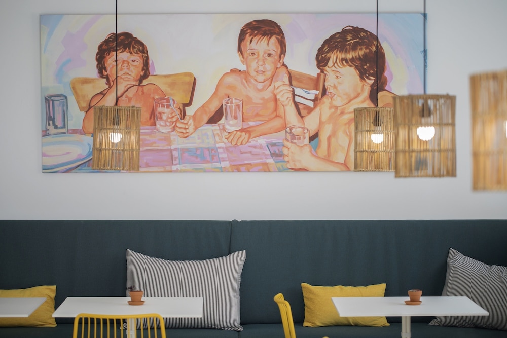 Hotel whala!fun — Restaurant & bars in Playa de Palma, Balearic Islands