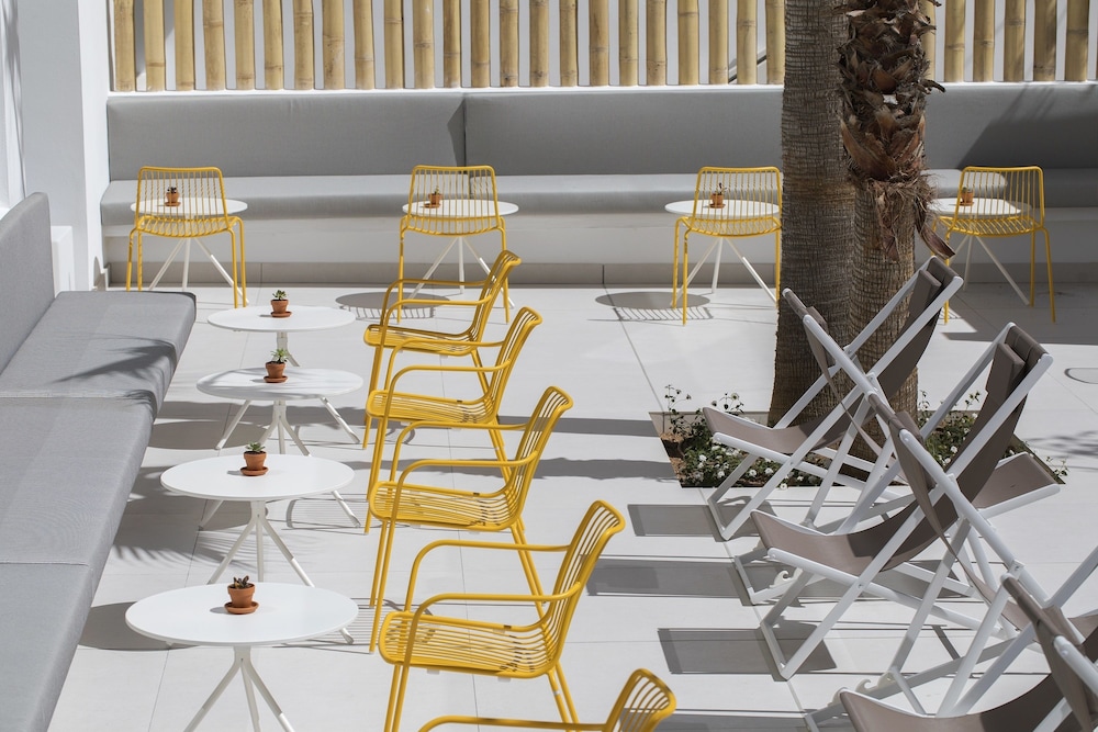 Hotel whala!fun — Restaurant & bars in Playa de Palma, Balearic Islands