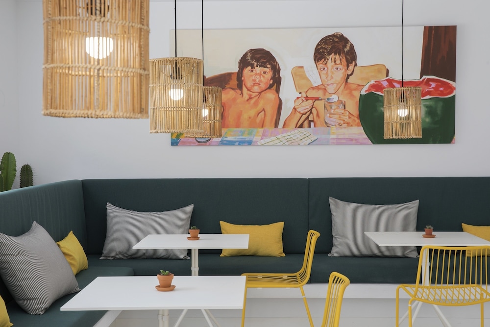 Hotel whala!fun — Restaurant & bars in Playa de Palma, Balearic Islands