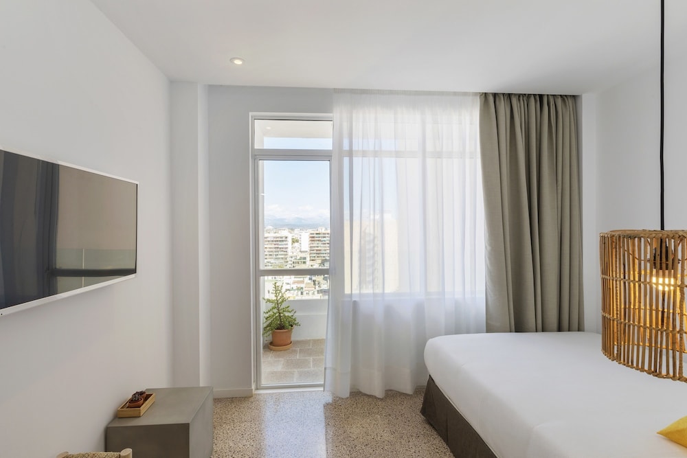 Hotel whala!fun — Hotel rooms in Playa de Palma, Balearic Islands