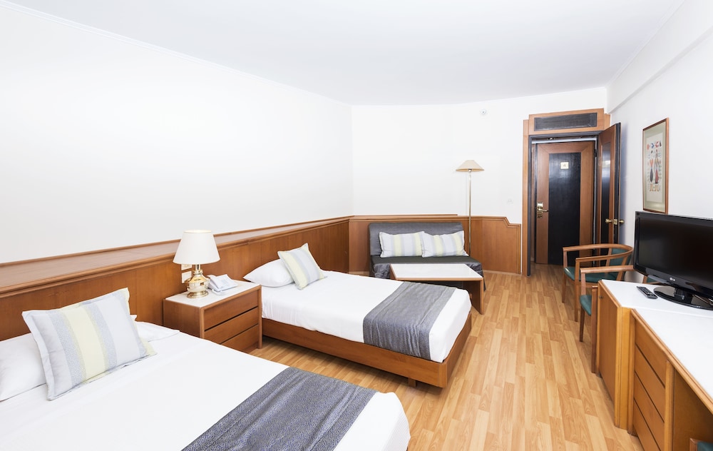 Apollo Beach — Hotel rooms in Faliraki, South Aegean