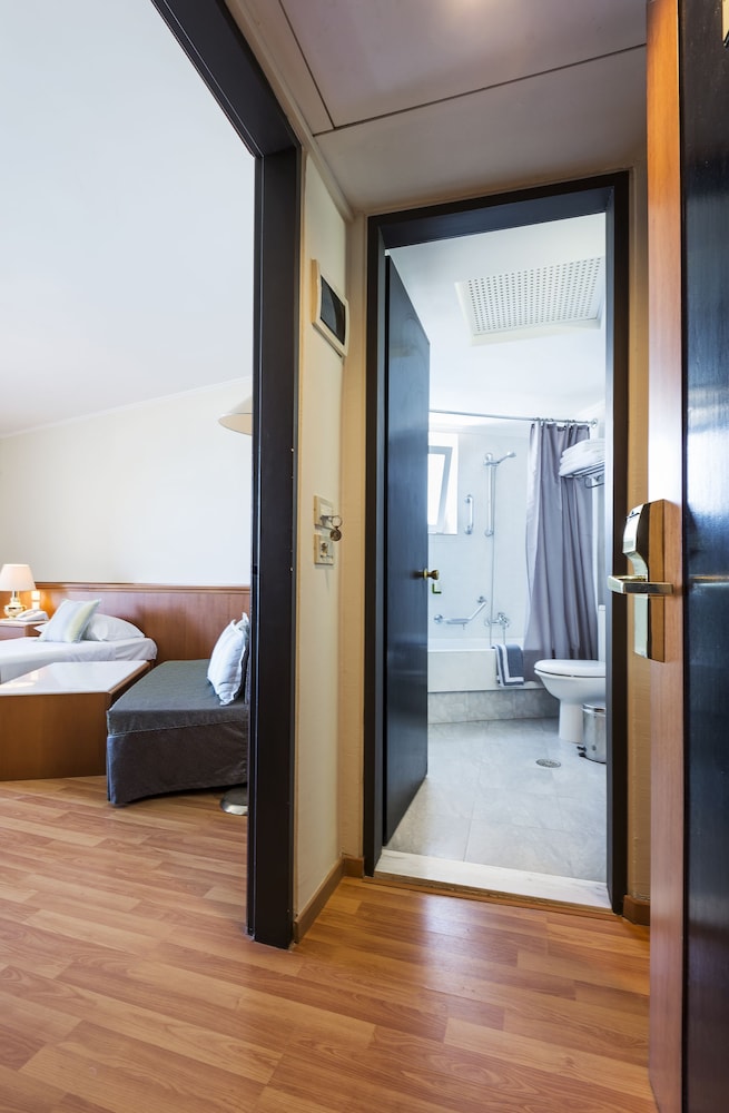 Apollo Beach — Hotel rooms in Faliraki, South Aegean