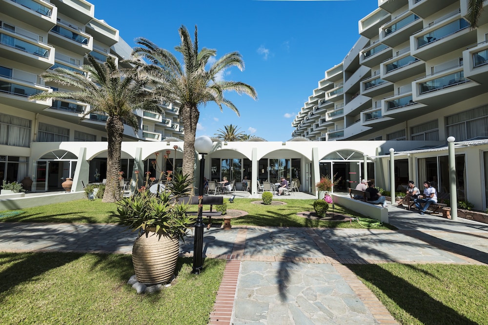 Apollo Beach — Hotel building in Faliraki, South Aegean