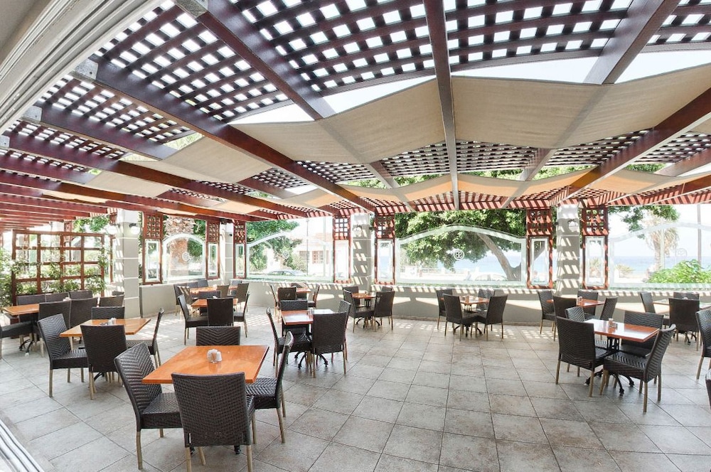 Sirene Beach Hotel - All Inclusive — Restaurant & bars in Rhodes Town, South Aegean