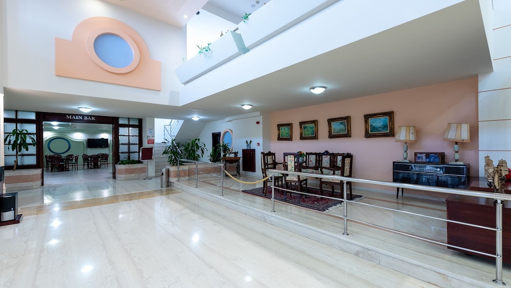 Sirene Beach Hotel - All Inclusive — Hotel building in Rhodes Town, South Aegean