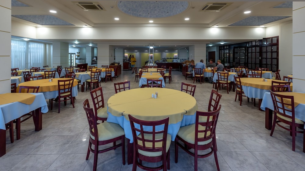 Sirene Beach Hotel - All Inclusive — Restaurant & bars in Rhodes Town, South Aegean