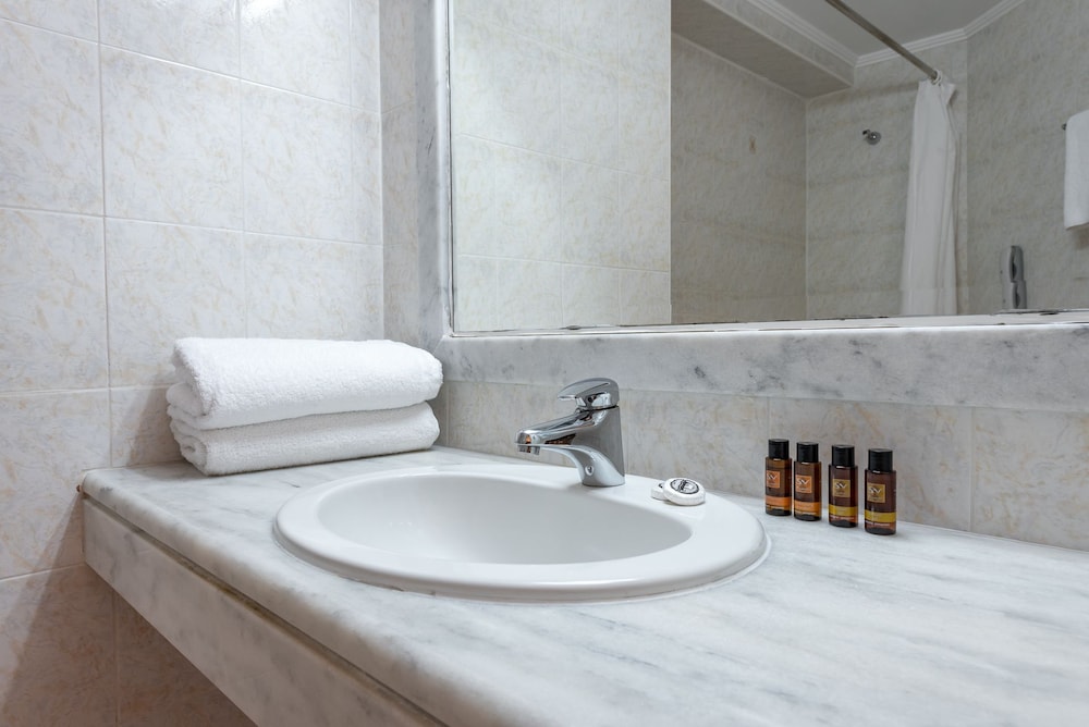Sirene Beach Hotel - All Inclusive — Hotel rooms in Rhodes Town, South Aegean