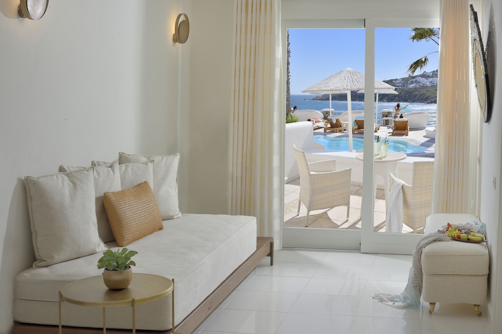 Nissaki Boutique Hotel — Hotel rooms in Plati Gialos, South Aegean