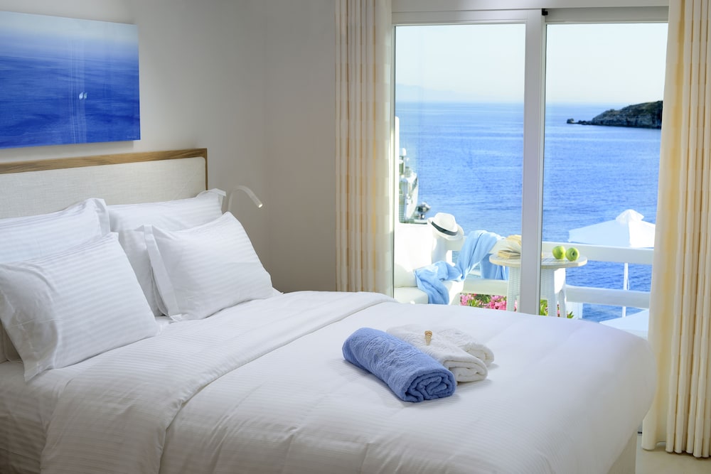 Nissaki Boutique Hotel — Hotel rooms in Plati Gialos, South Aegean