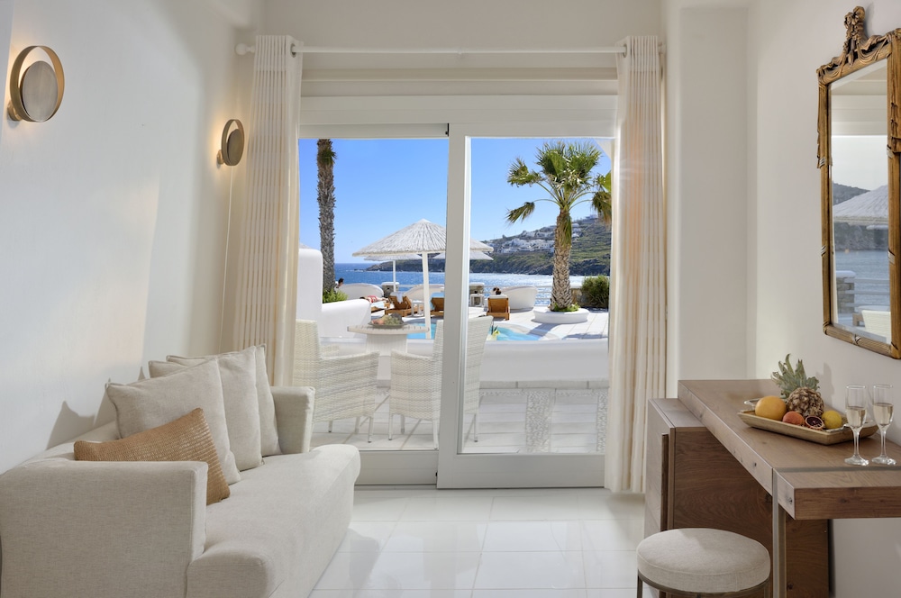 Nissaki Boutique Hotel — Hotel rooms in Plati Gialos, South Aegean