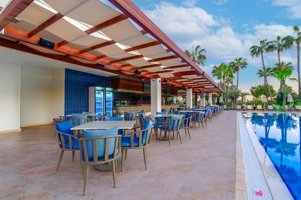 Sural Saray Hotel - All inclusive — Restaurant & bars in Side
