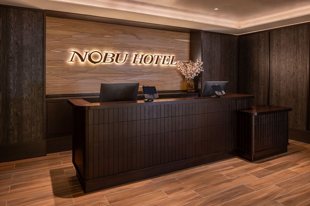 Harrah's New Orleans Hotel & Casino - A Caesars Rewards Destination — Hotel building in New Orleans, Louisiana