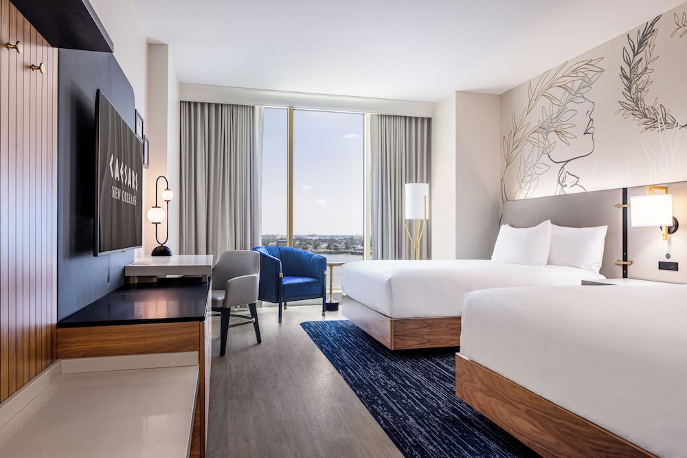Harrah's New Orleans Hotel & Casino - A Caesars Rewards Destination — Hotel rooms in New Orleans, Louisiana