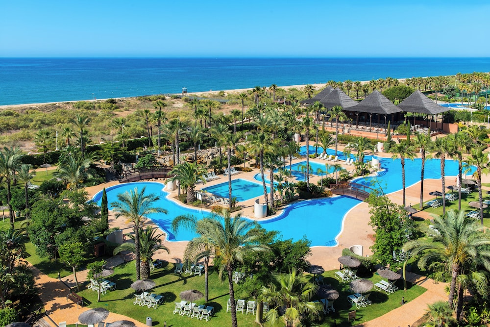 Puerto Antilla Grand Hotel