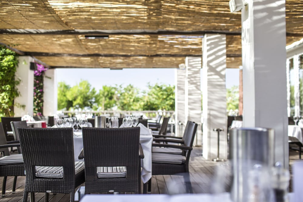ROBINSON QUINTA DA RIA - All Inclusive — Restaurant & bars in Conceição, Faro