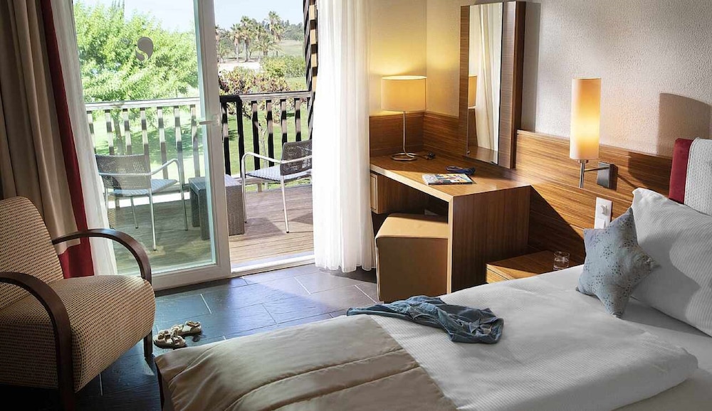 ROBINSON QUINTA DA RIA - All Inclusive — Hotel rooms in Conceição, Faro