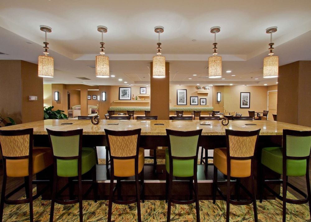 Hampton Inn Key Largo Manatee Bay — Restaurant & bars in Key Largo, Florida