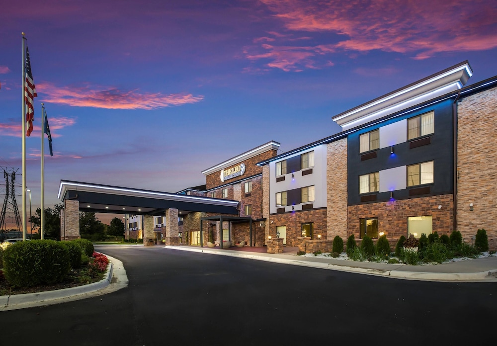 The Leo Collection Detroit, an Ascend Collection Hotel — Hotel building in Lincoln Park, Michigan