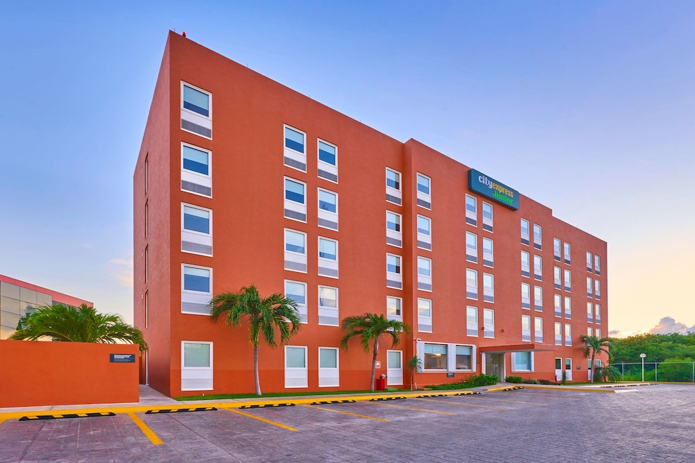 City Express Junior by Marriott Cancun — Outdoor in Cancun, Quintana Roo