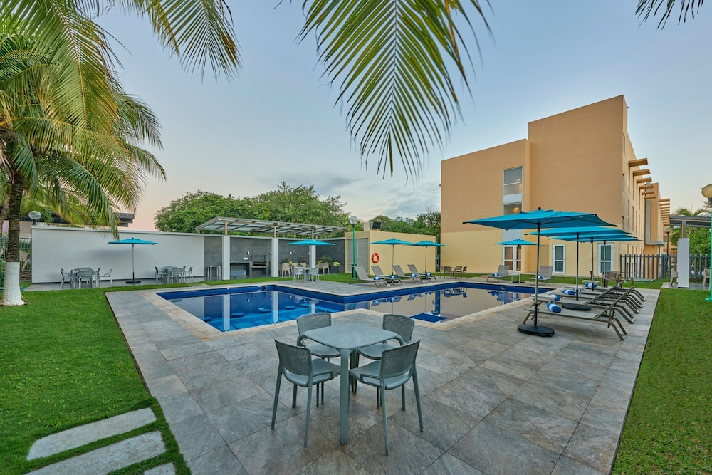 City Express by Marriott Playa Del Carmen — Pool in Playa del Carmen, Quintana Roo