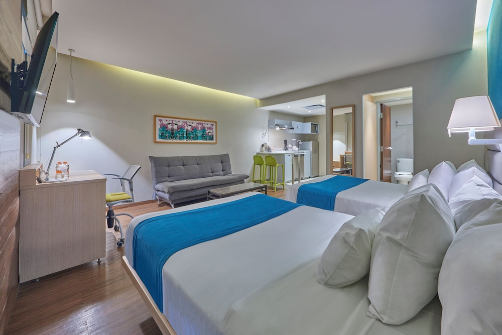 City Express by Marriott Playa Del Carmen — Rooms in Playa del Carmen, Quintana Roo