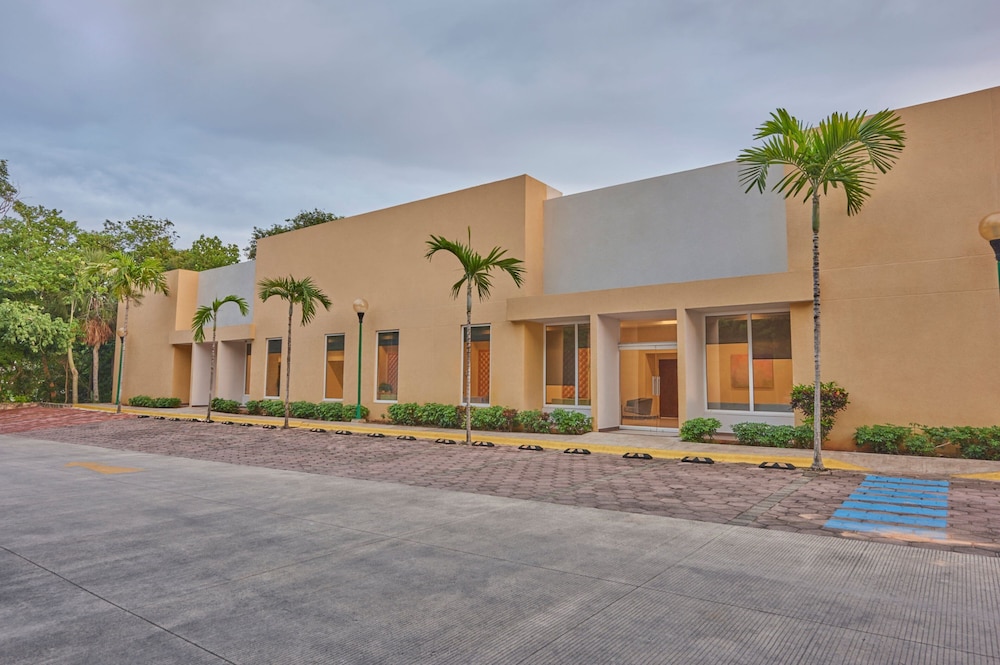 City Express by Marriott Playa Del Carmen — Outdoor in Playa del Carmen, Quintana Roo