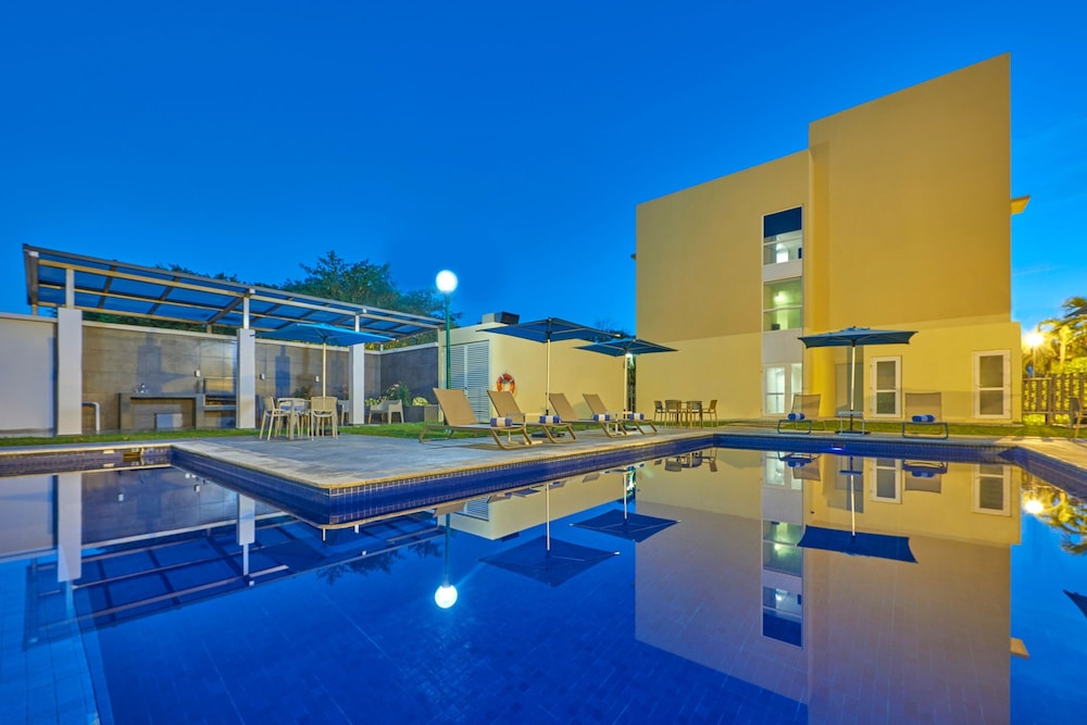 City Express by Marriott Playa Del Carmen — Pool in Playa del Carmen, Quintana Roo
