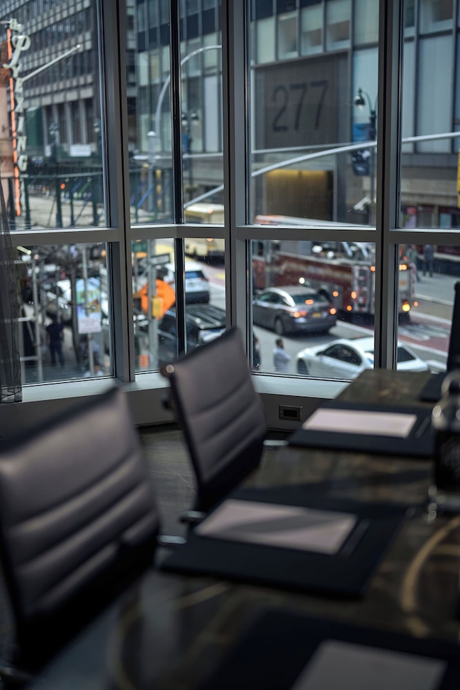 Hotel 48LEX New York — Hotel building in New York City, New York State