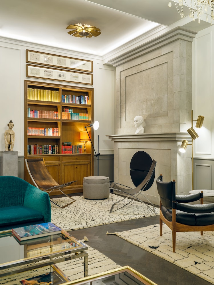 H10 Madison — Hotel rooms in Barcelona, Catalonia
