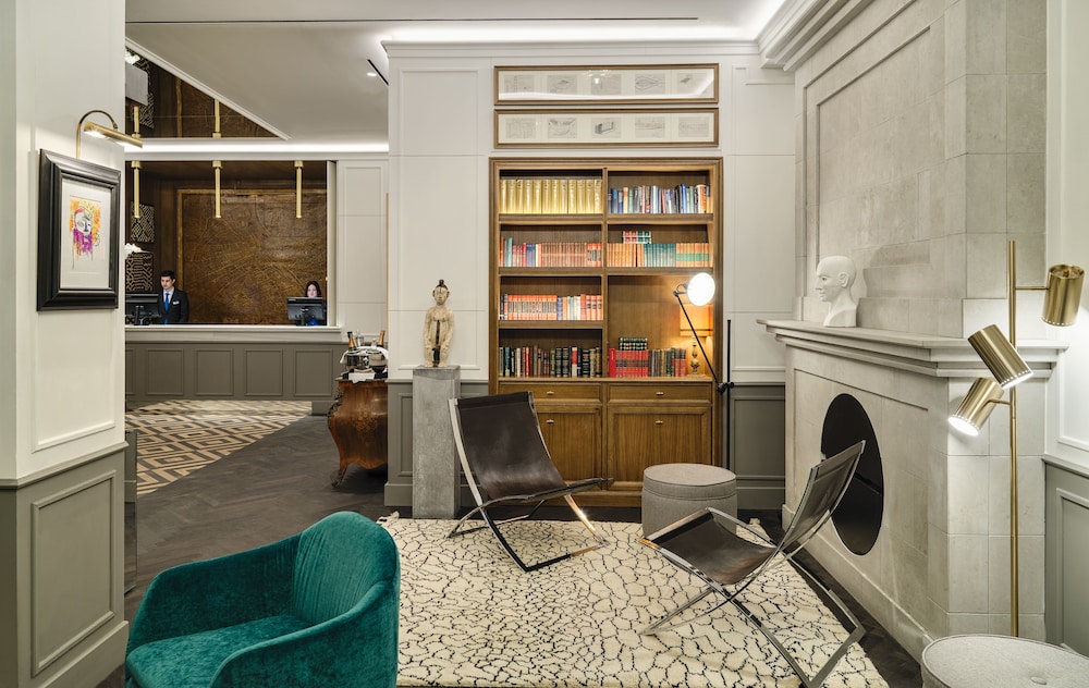 H10 Madison — Hotel building in Barcelona, Catalonia