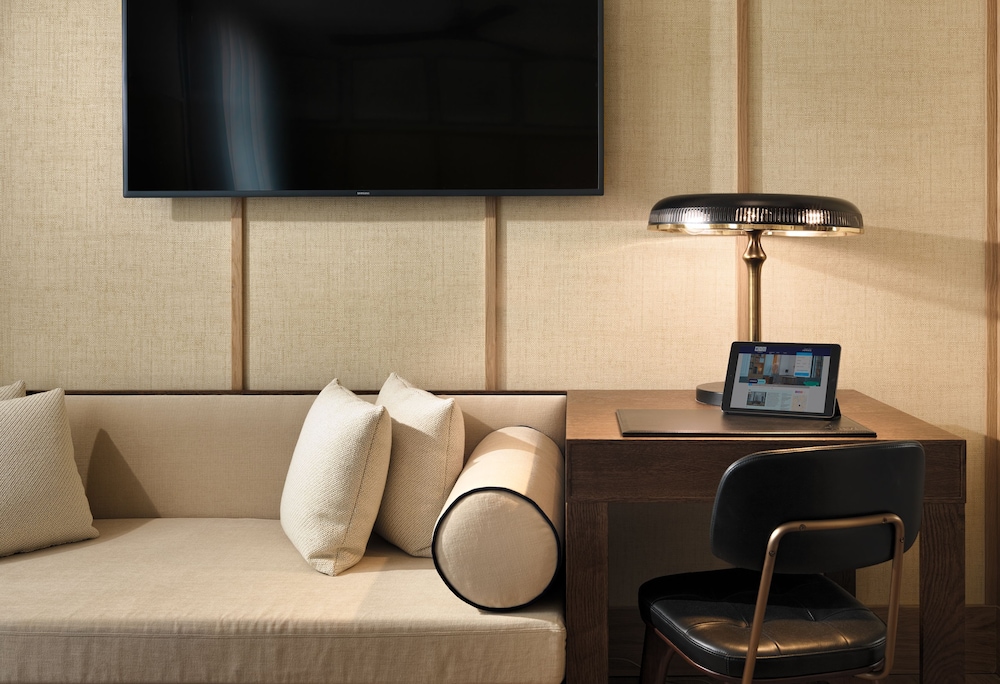 H10 Madison — Hotel rooms in Barcelona, Catalonia
