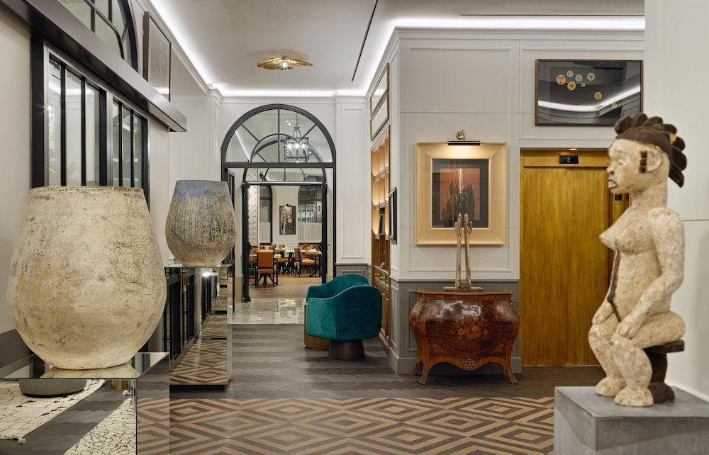 H10 Madison — Restaurant & bars in Barcelona, Catalonia