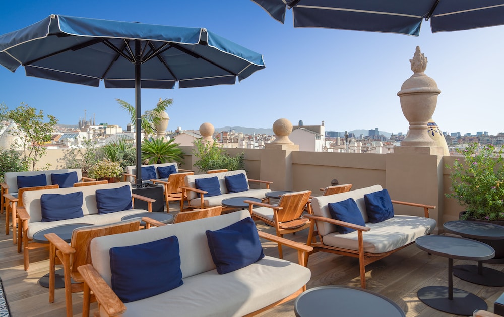 H10 Madison — Restaurant & bars in Barcelona, Catalonia