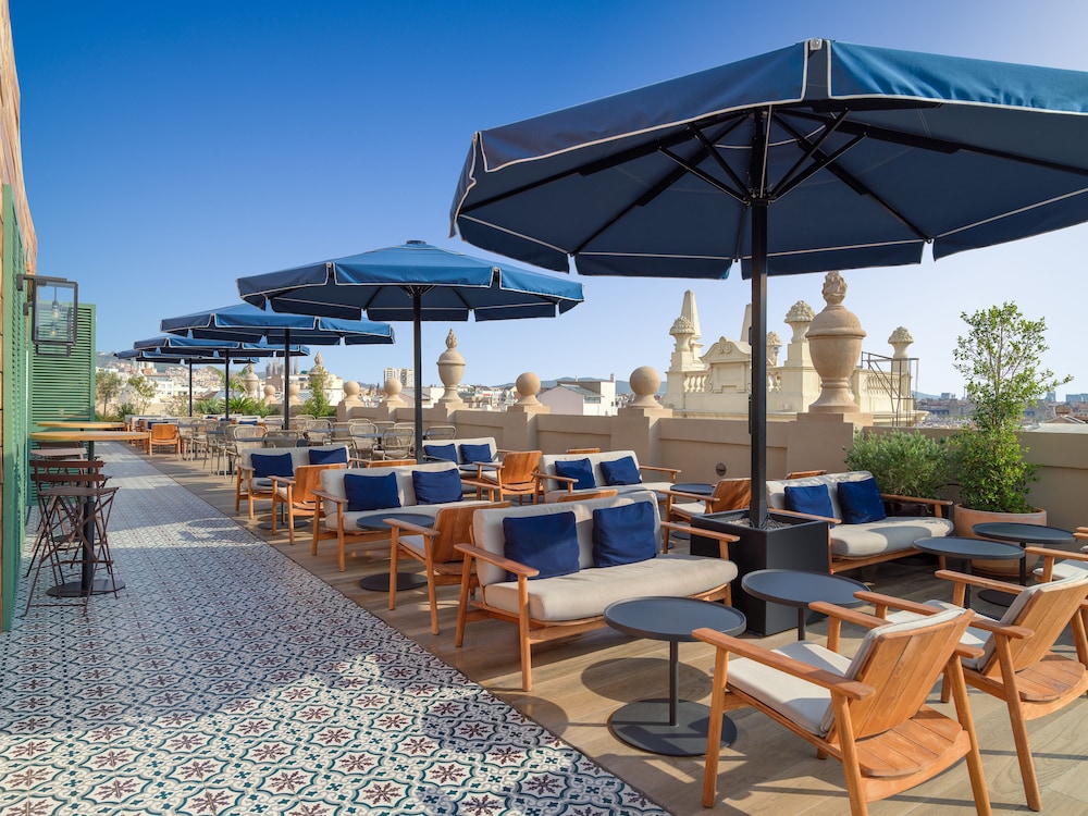 H10 Madison — Restaurant & bars in Barcelona, Catalonia