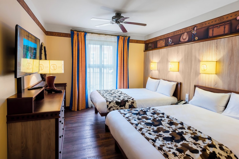 Disney Hotel Cheyenne — Hotel rooms in Disneyland Paris, Ile-de-France