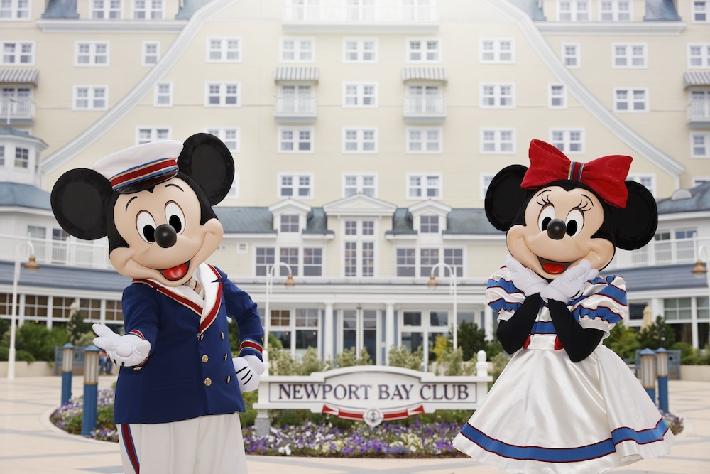 Disney Newport Bay Club — Hotel building in Disneyland Paris, Ile-de-France
