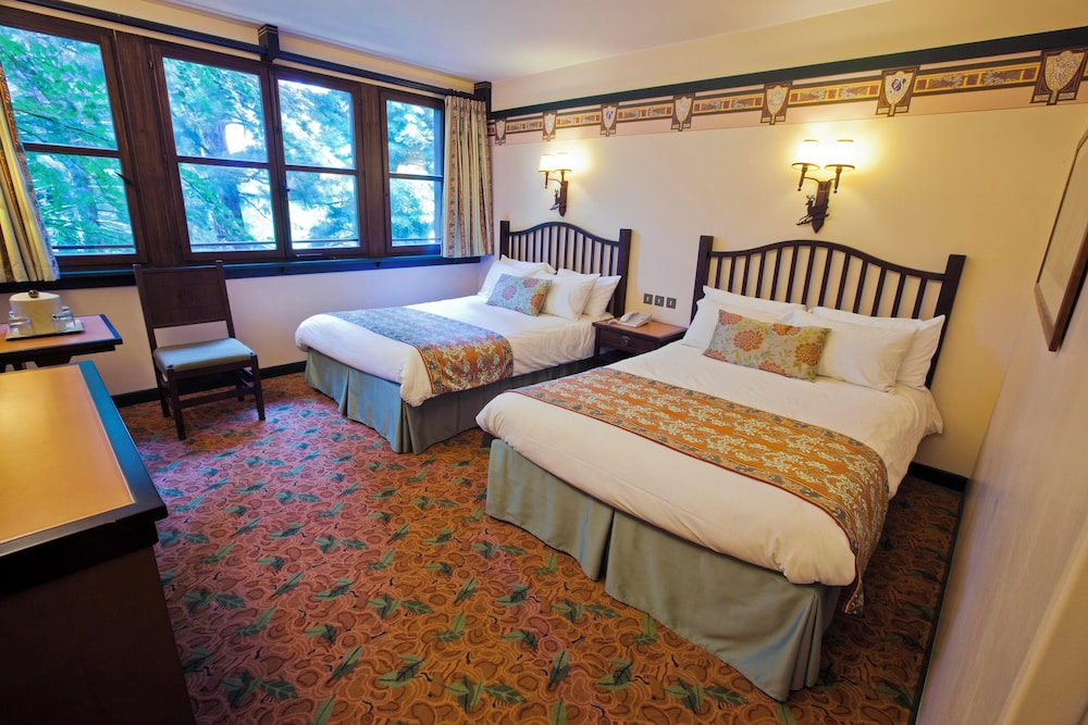 Disney Sequoia Lodge — Hotel rooms in Disneyland Paris, Ile-de-France