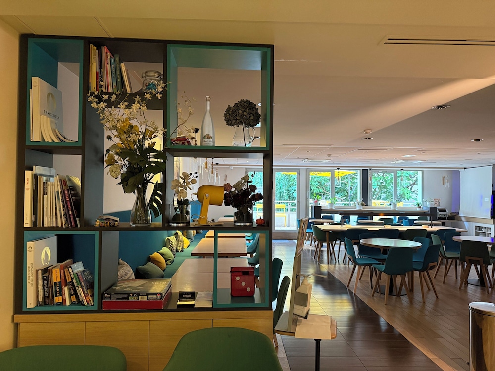 Holiday Inn Paris - Montmartre by IHG — Attractions for children in Paris, Ile-de-France
