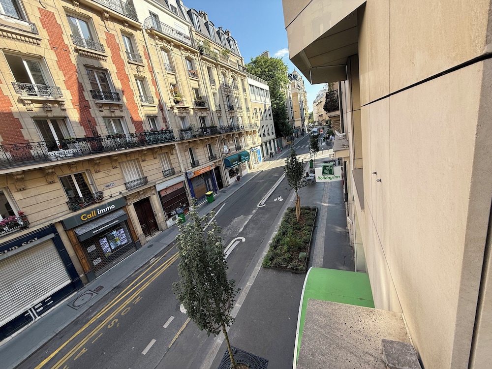 Holiday Inn Paris - Montmartre by IHG — Attractions in the area in Paris, Ile-de-France