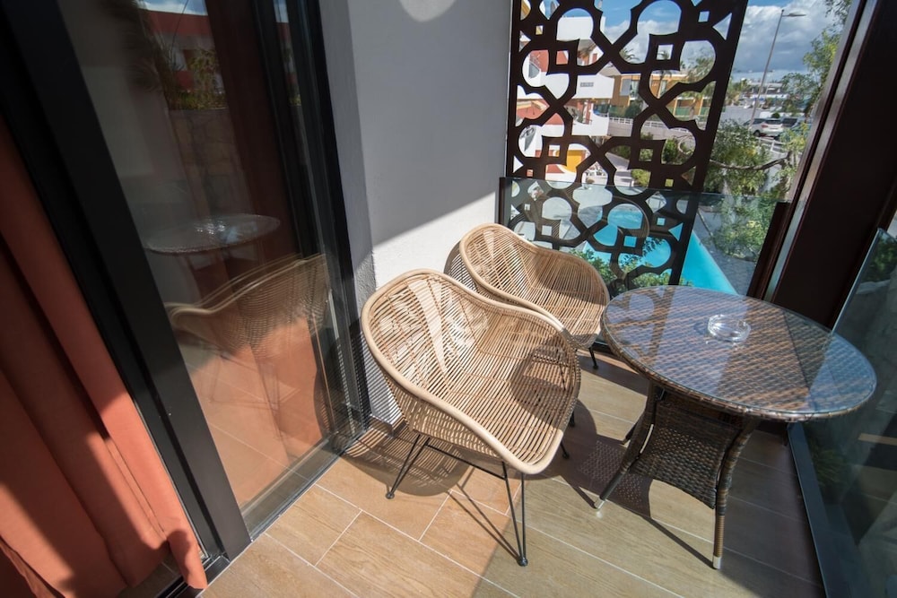 Alhambra Boutique — Hotel rooms in Playa del Ingles, Canary Islands