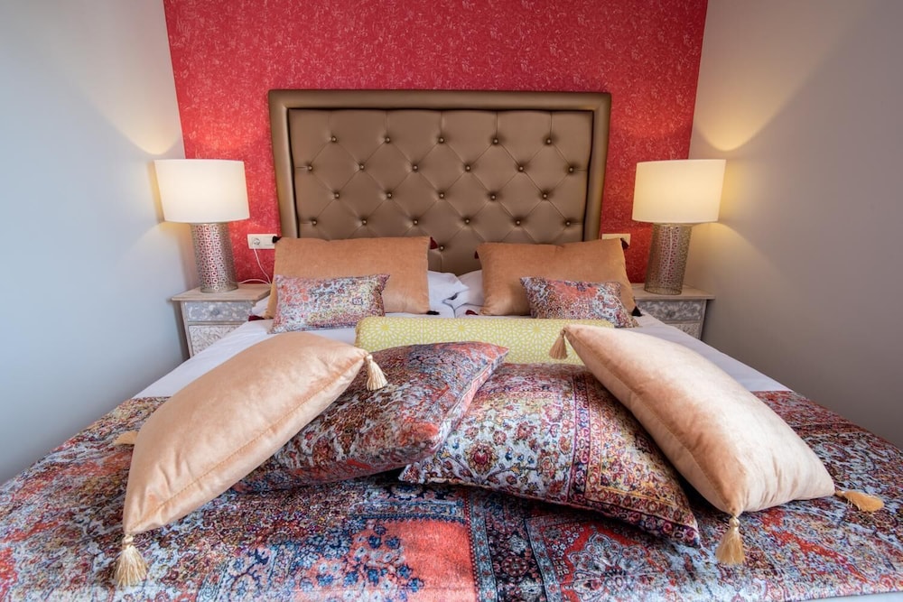Alhambra Boutique — Hotel rooms in Playa del Ingles, Canary Islands